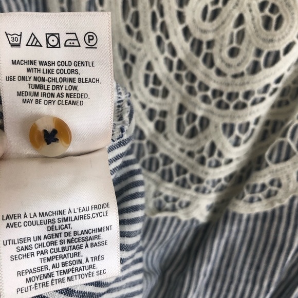 Anthropologie 100% Linen Top with Lace - Size XS - Picture 6 of 6